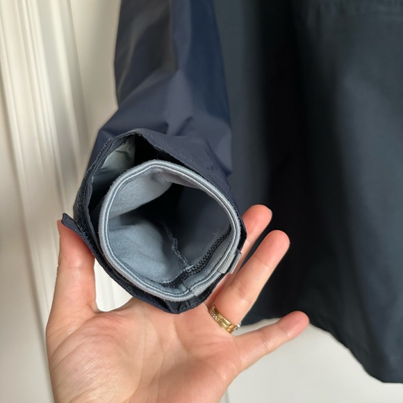 North Face dry vent women’s double layered waterproof jacket - size L - Picture 5 of 6